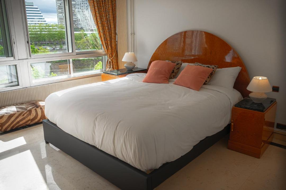 Photo of Bedroom in 16th Arrondissement