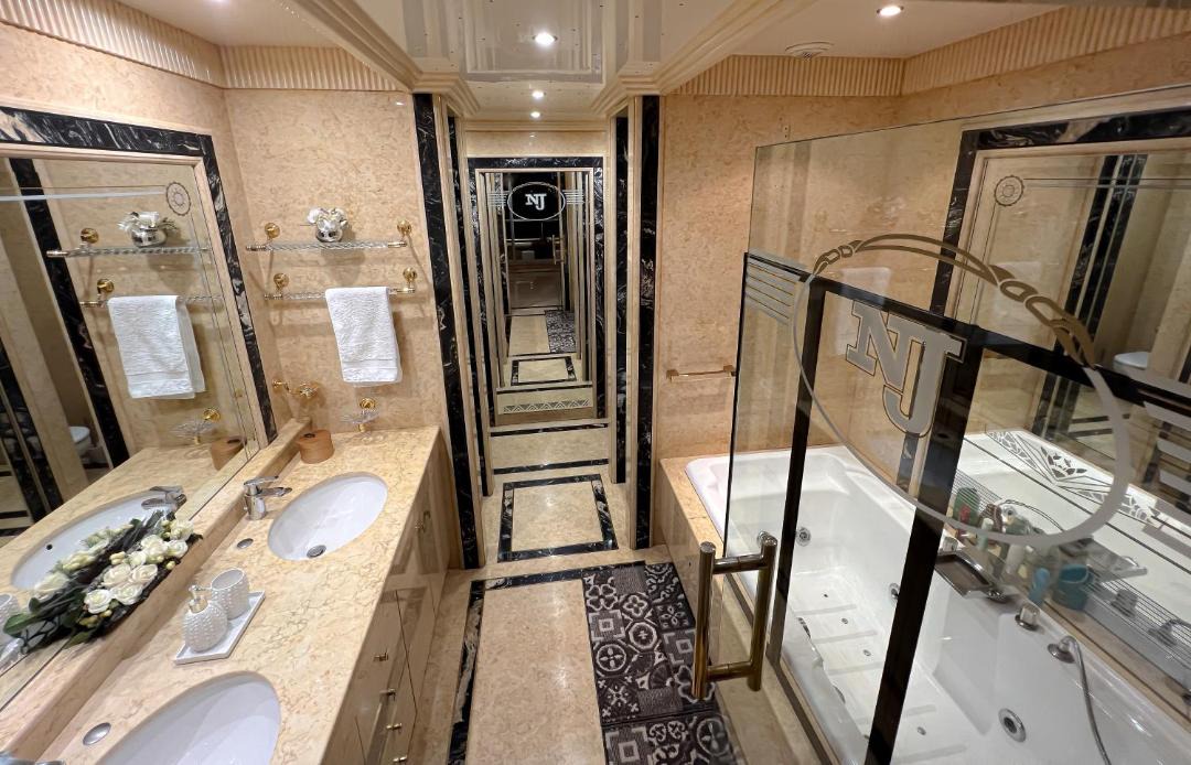 Photo of Bathroom in 16th Arrondissement