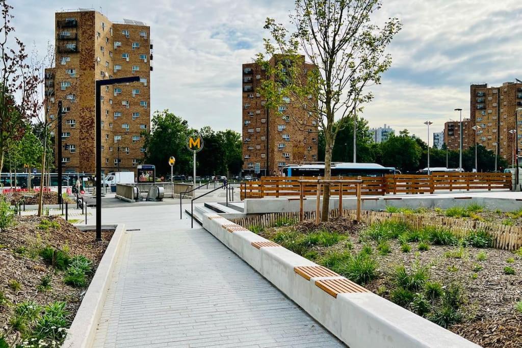 Photo of Buildings in Aubervilliers