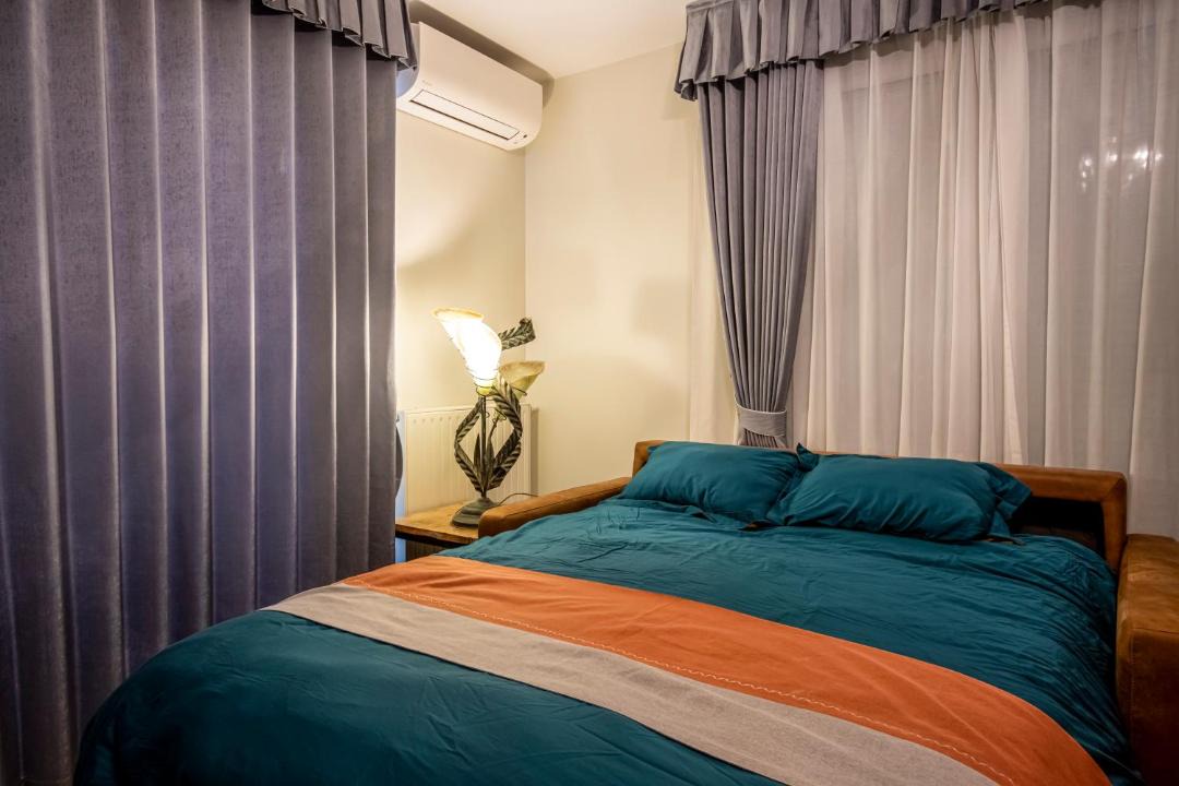 Photo of Bedroom in Asnieres-sur-Seine