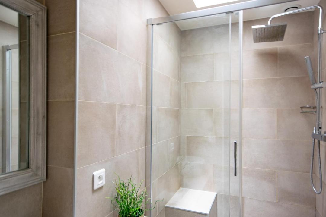 Photo of Bathroom in Vignerons