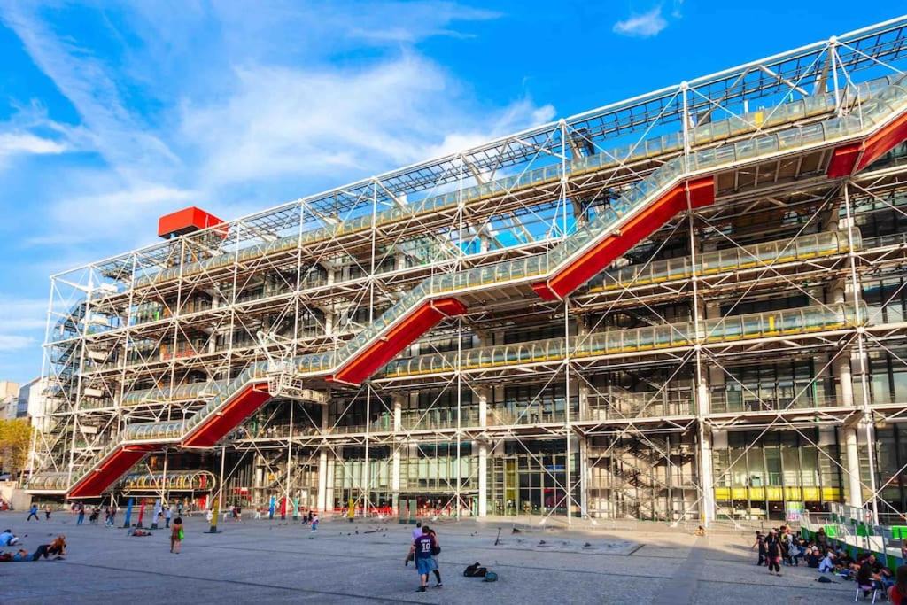 Photo of Buildings in Quartier Sainte-Avoye