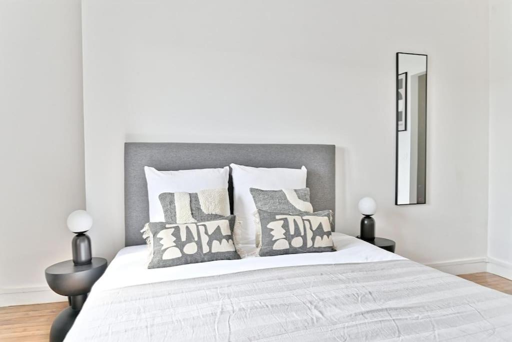 Photo of Bedroom in Montreuil