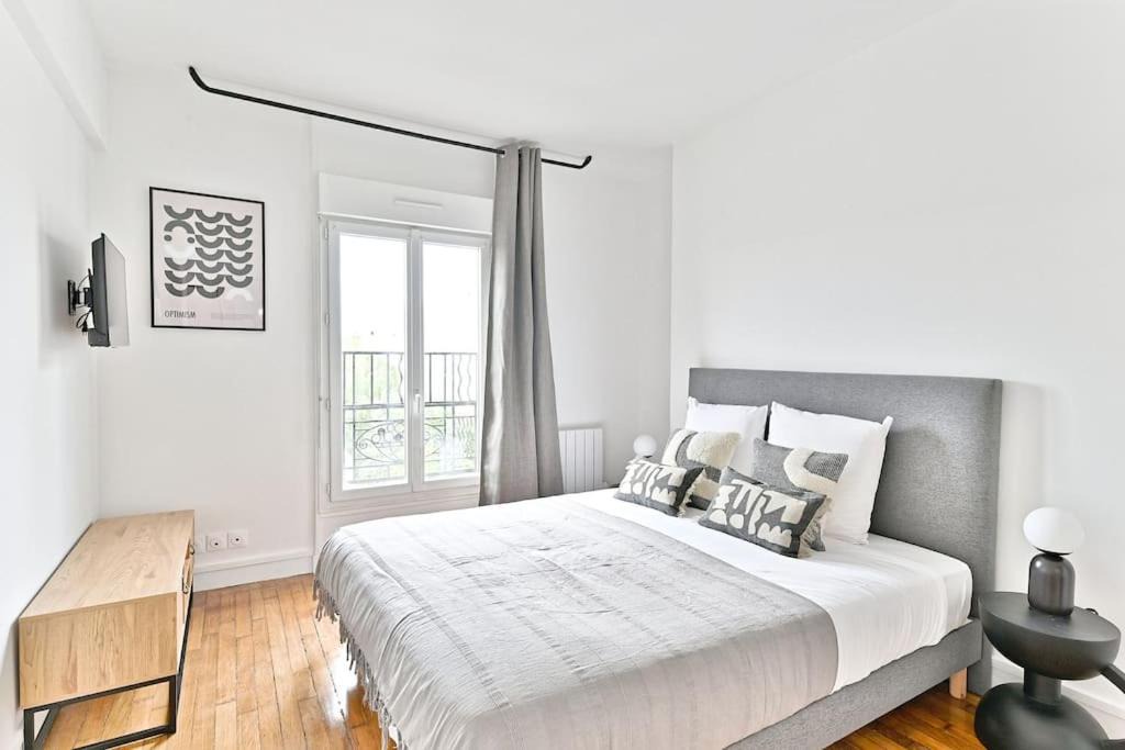 Photo of Bedroom in Montreuil