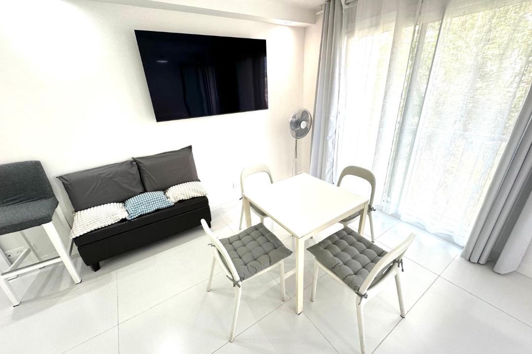 Photo of Livingroom in 10th Arrondissement