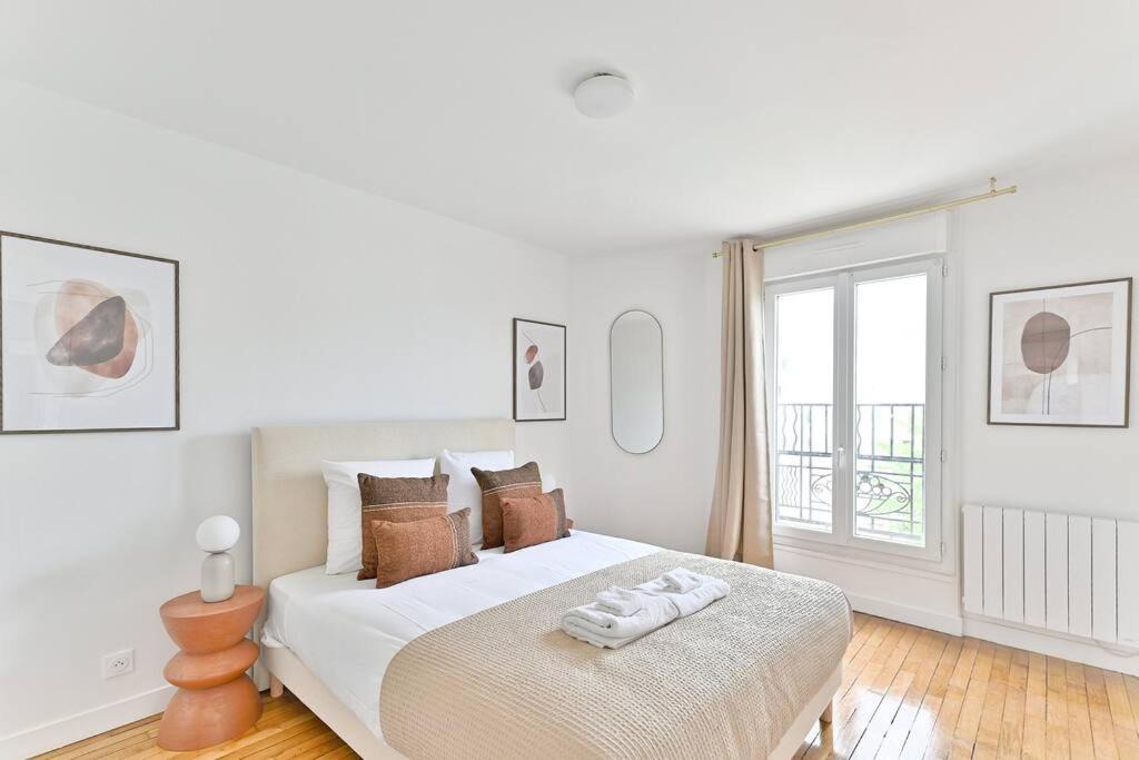 Photo of Bedroom in Montreuil