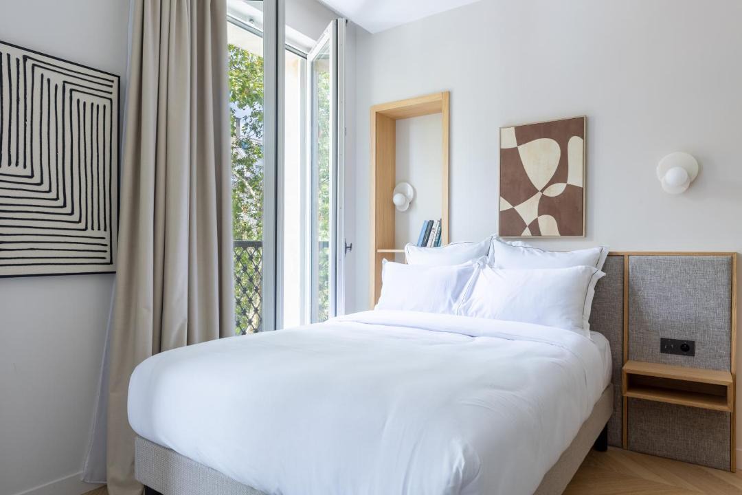 Photo of Bedroom in Arts-et-Metiers