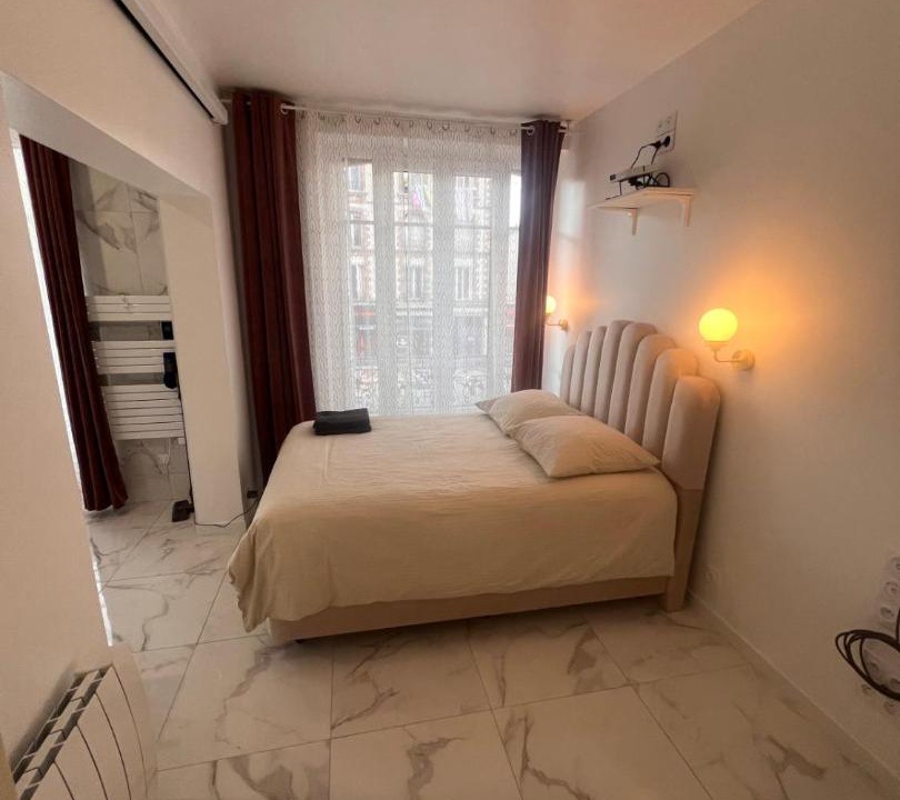 Photo of Bedroom in Les Pavillons-sous-Bois
