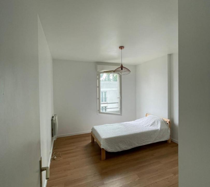 Photo of Bedroom in Saint-Denis