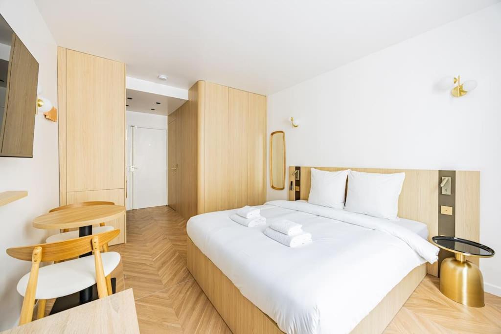 Photo of Bedroom in Quartier Sainte-Avoye
