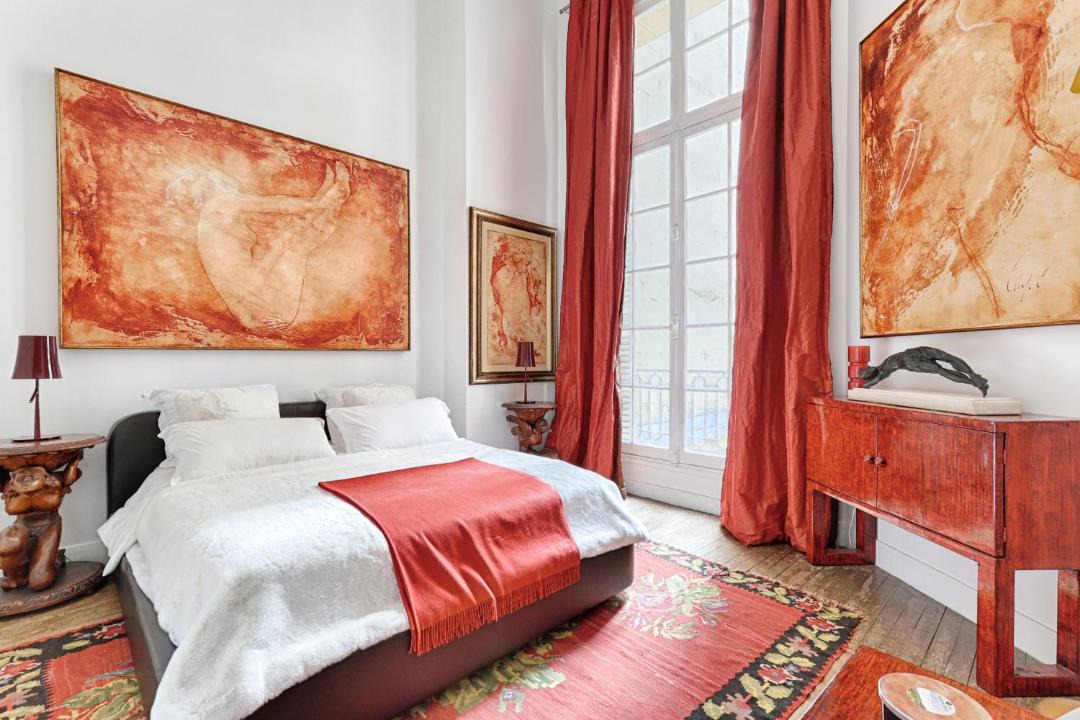 Photo of Bedroom in Chaillot