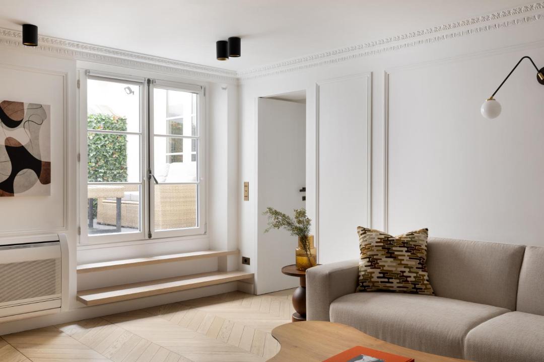 Photo of Livingroom in Quartier de la Place-Vendome