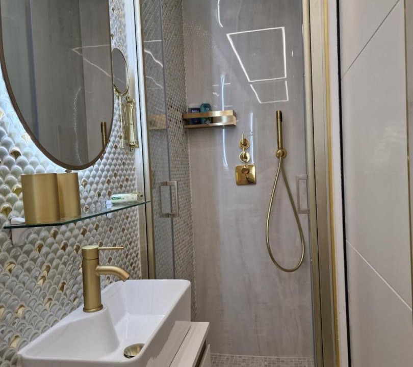 Photo of Bathroom in Pigalle