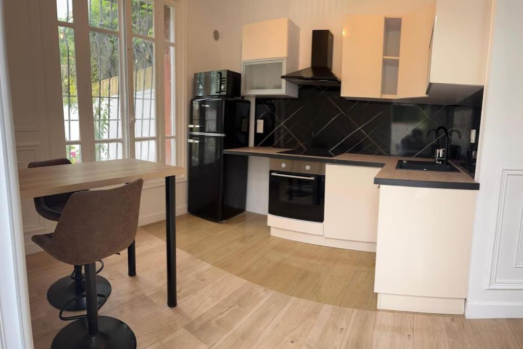 Photo of Kitchen in Beaute Baltard