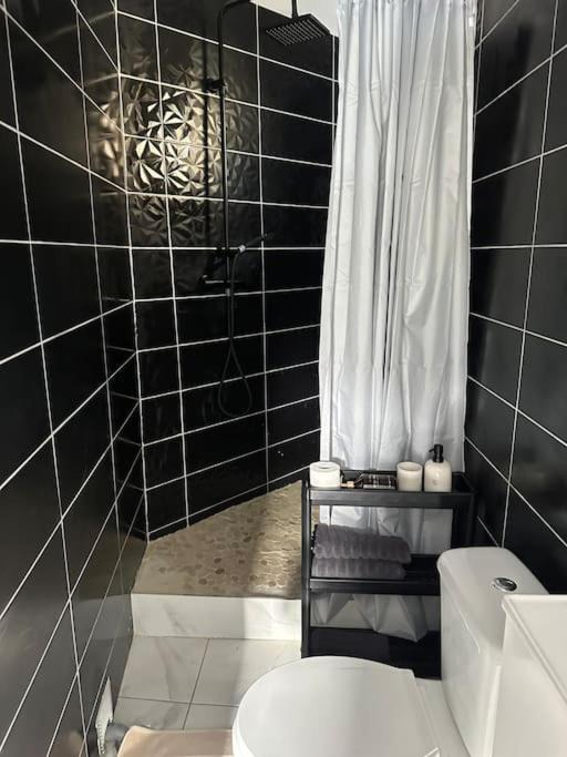 Photo of Bathroom in Montreuil