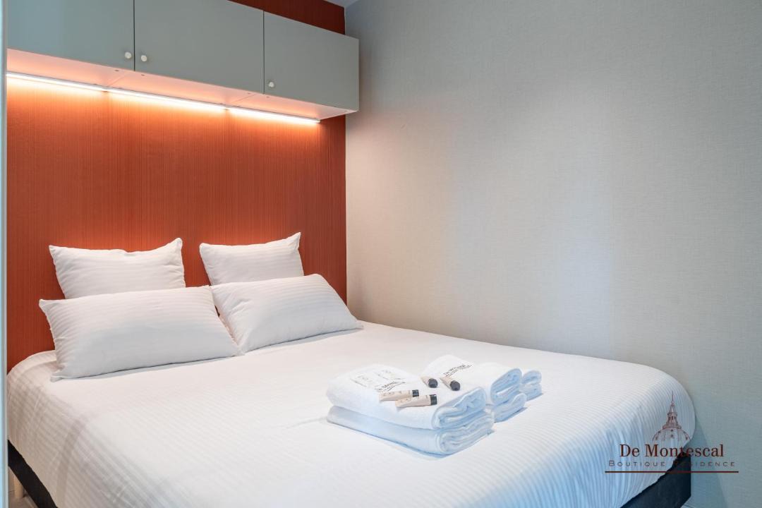 Photo of Bedroom in Notre-Dame-des-Champs