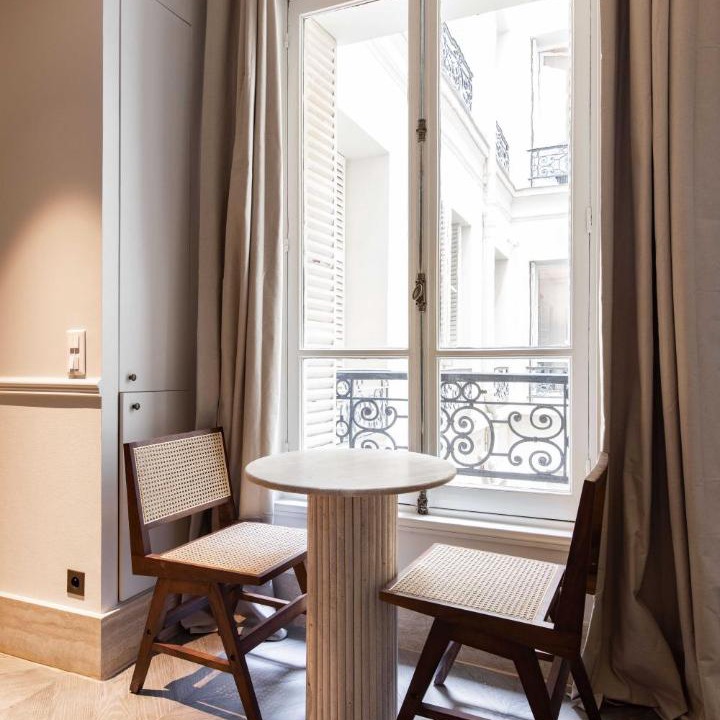 Photo of Livingroom in Quartier de la Place-Vendome