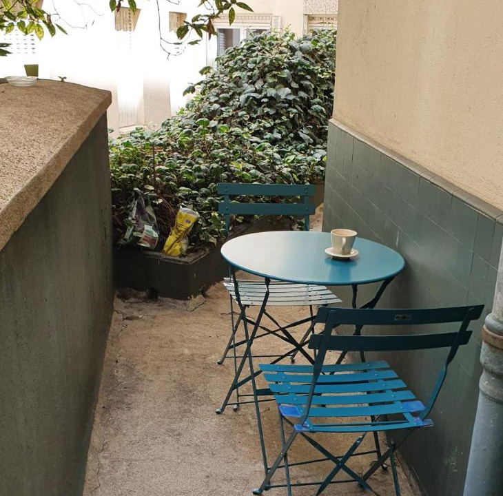 Photo of Patio Balcony in Clignancourt