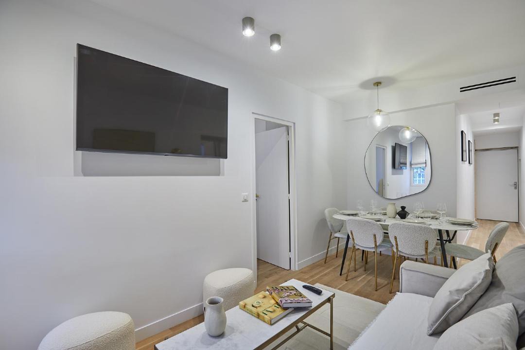 Photo of Livingroom in Belleville