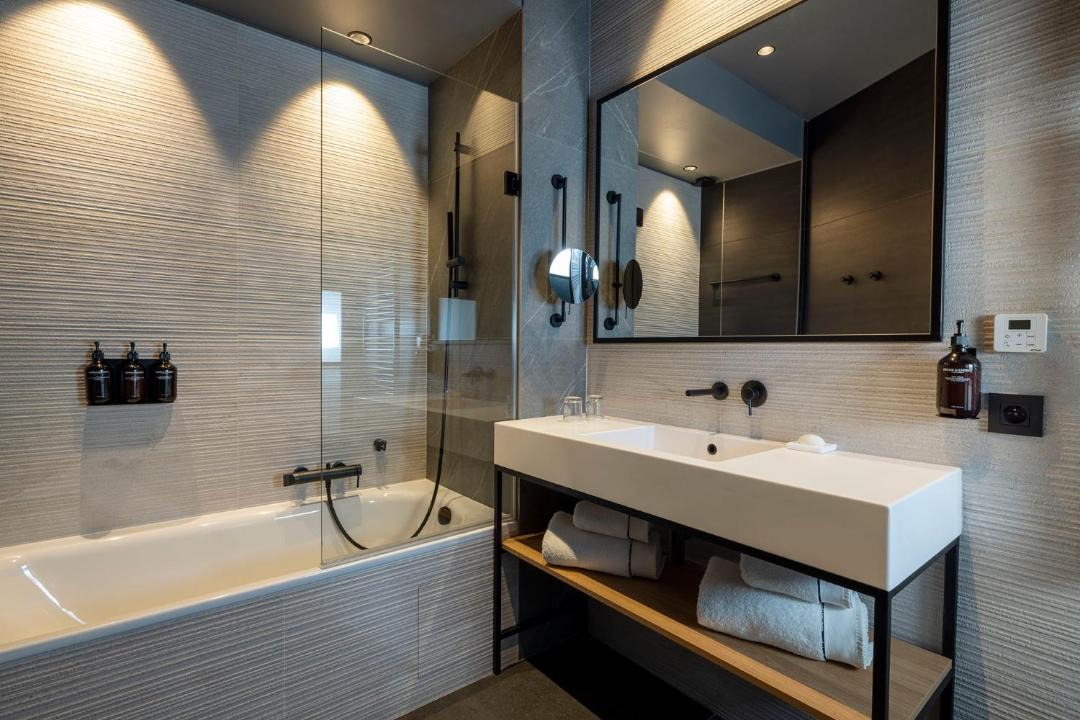 Photo of Bathroom in Notre-Dame-des-Champs