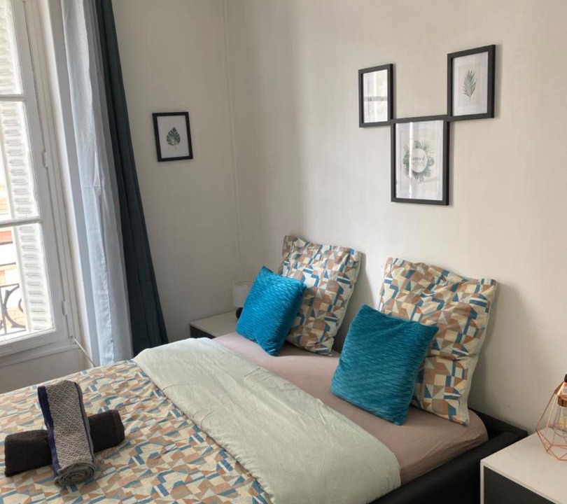 Photo of Bedroom in Asnieres-sur-Seine