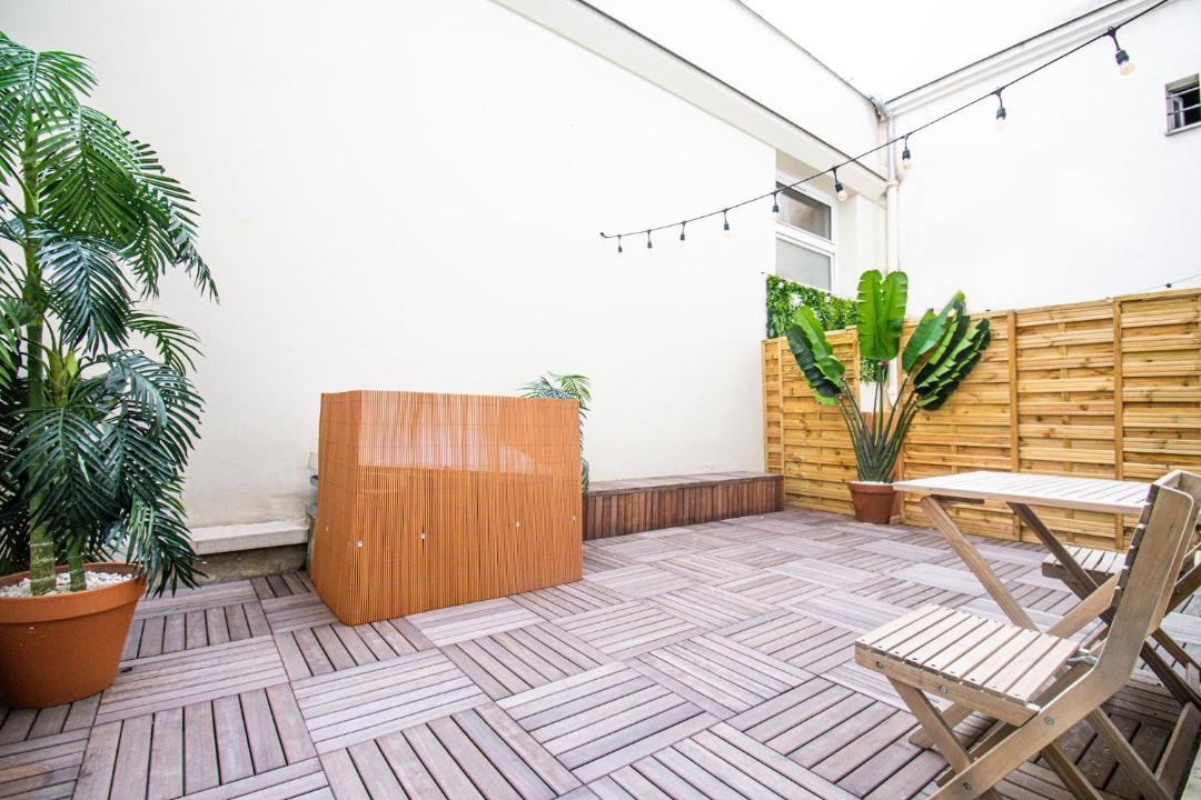 Photo of Patio Balcony in Saint-Merri