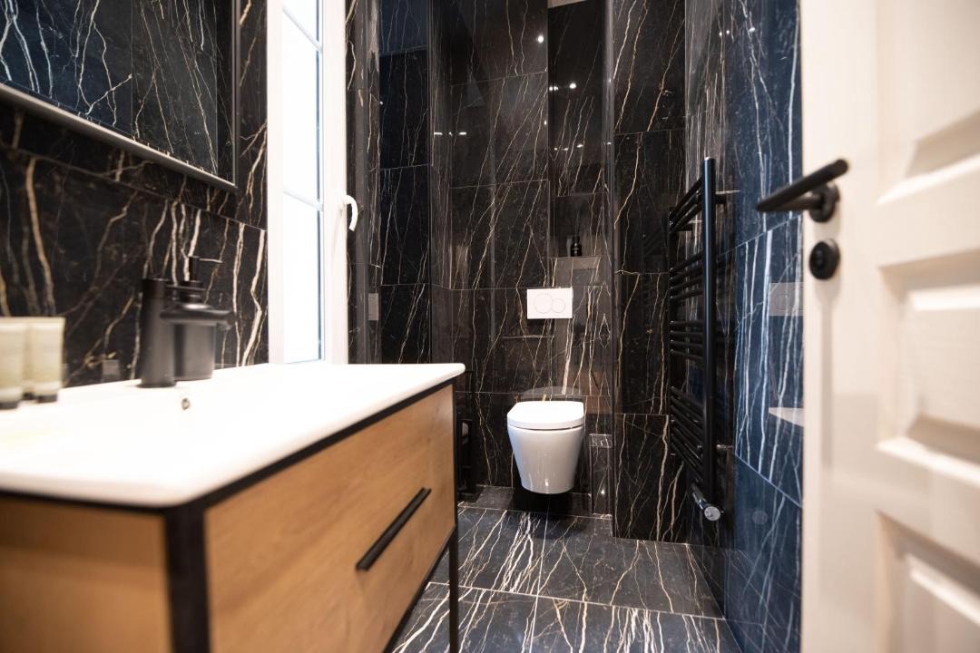 Photo of Bathroom in Saint-Merri