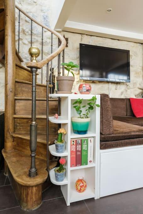 Photo of Livingroom in Quartier Sainte-Marguerite