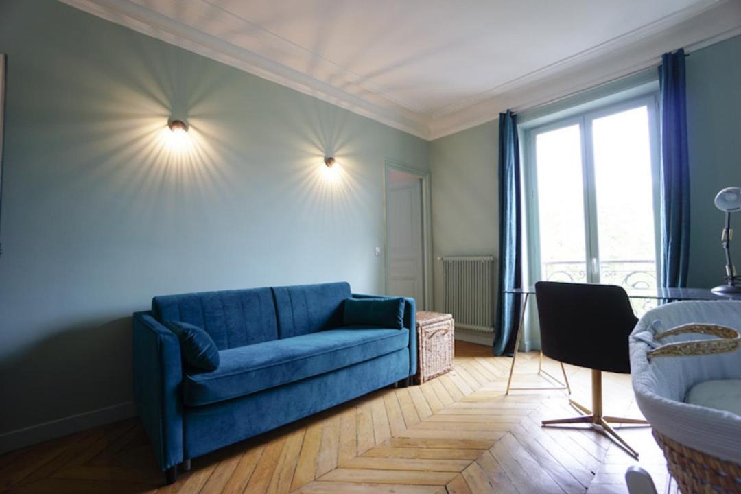 Photo of Livingroom in Quartier de la Folie-Mericourt