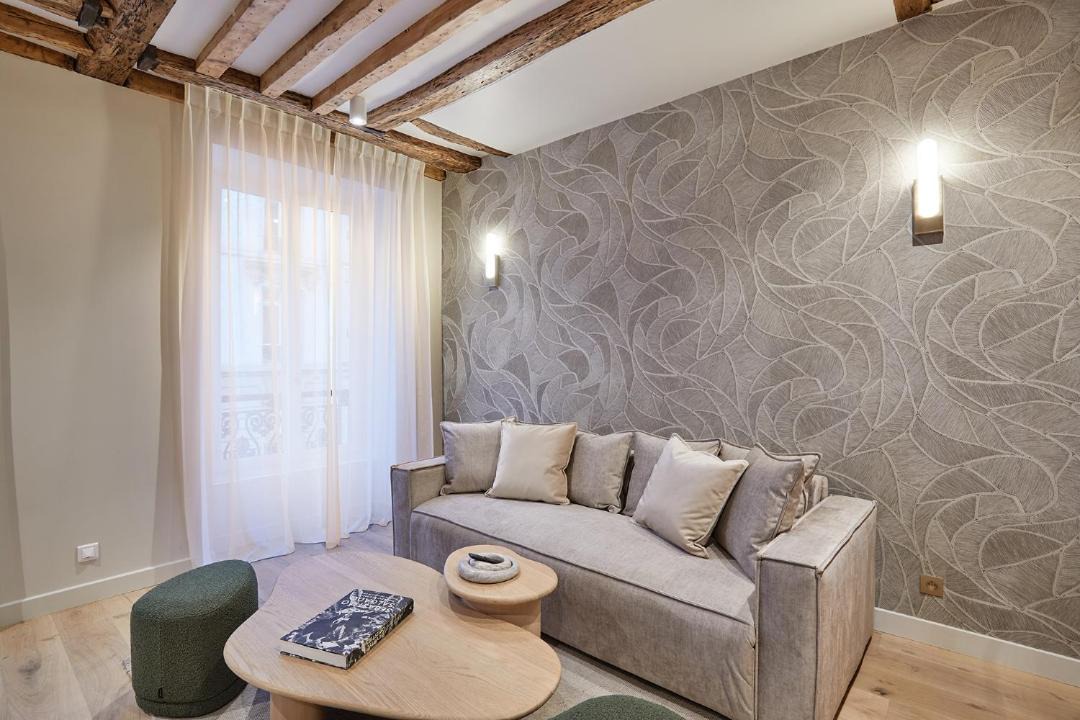 Photo of Livingroom in Quartier de la Place-Vendome