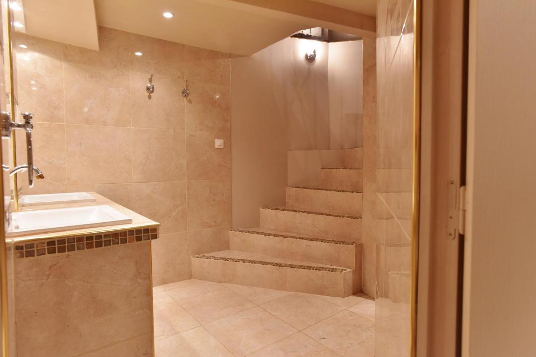 Photo of Bathroom in Plaisance