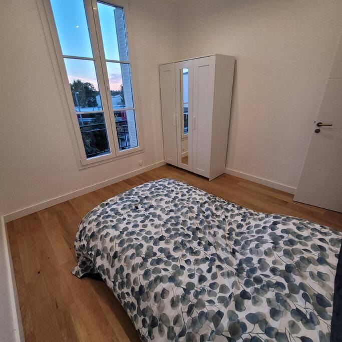 Photo of Bedroom in Epinay-sur-Seine