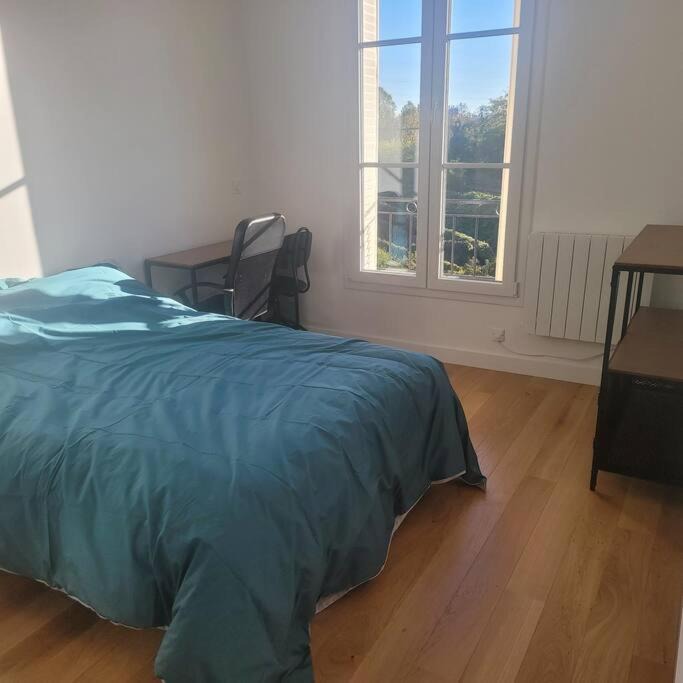 Photo of Bedroom in Epinay-sur-Seine