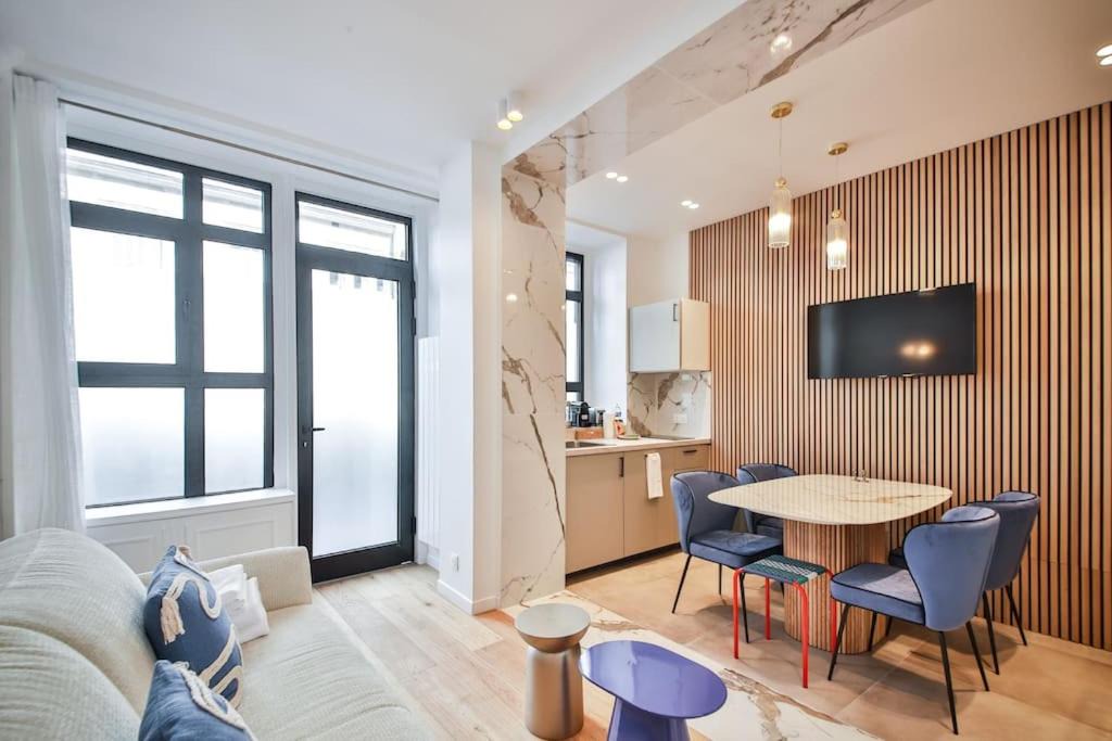 Photo of Livingroom in Grenelle