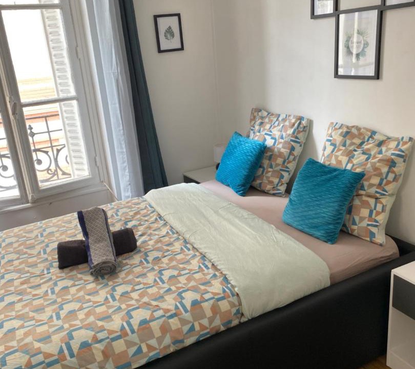 Photo of Bedroom in Asnieres-sur-Seine