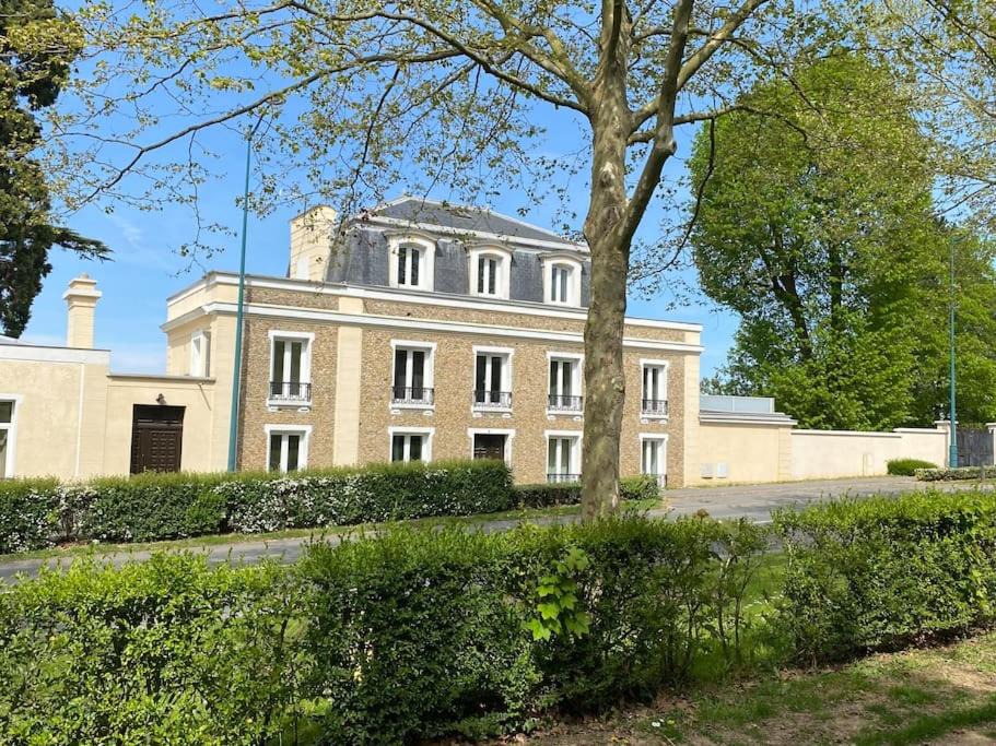 Photo of Buildings in Chessy