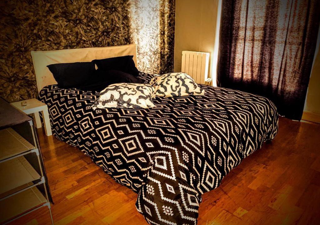 Photo of Bedroom in Le Raincy
