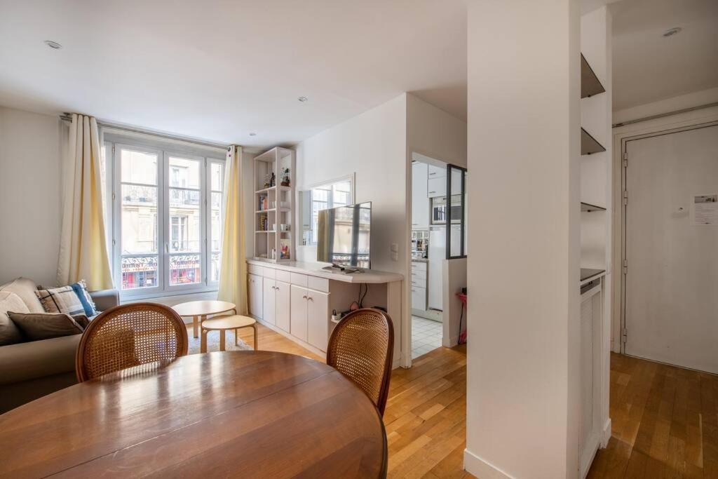 Photo of Livingroom in 12th Arrondissement