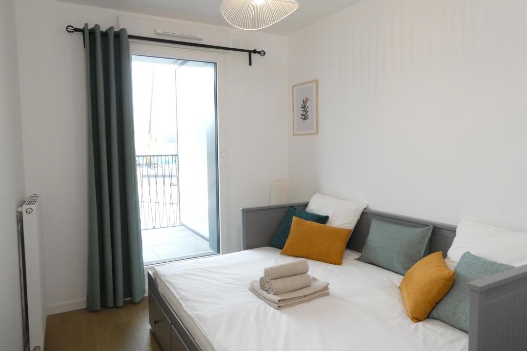 Photo of Bedroom in Clichy
