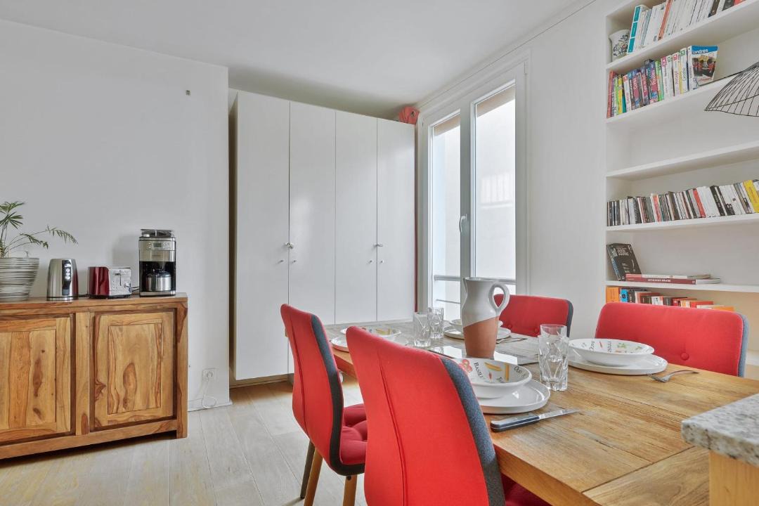 Photo of Livingroom in Quinze-Vingts