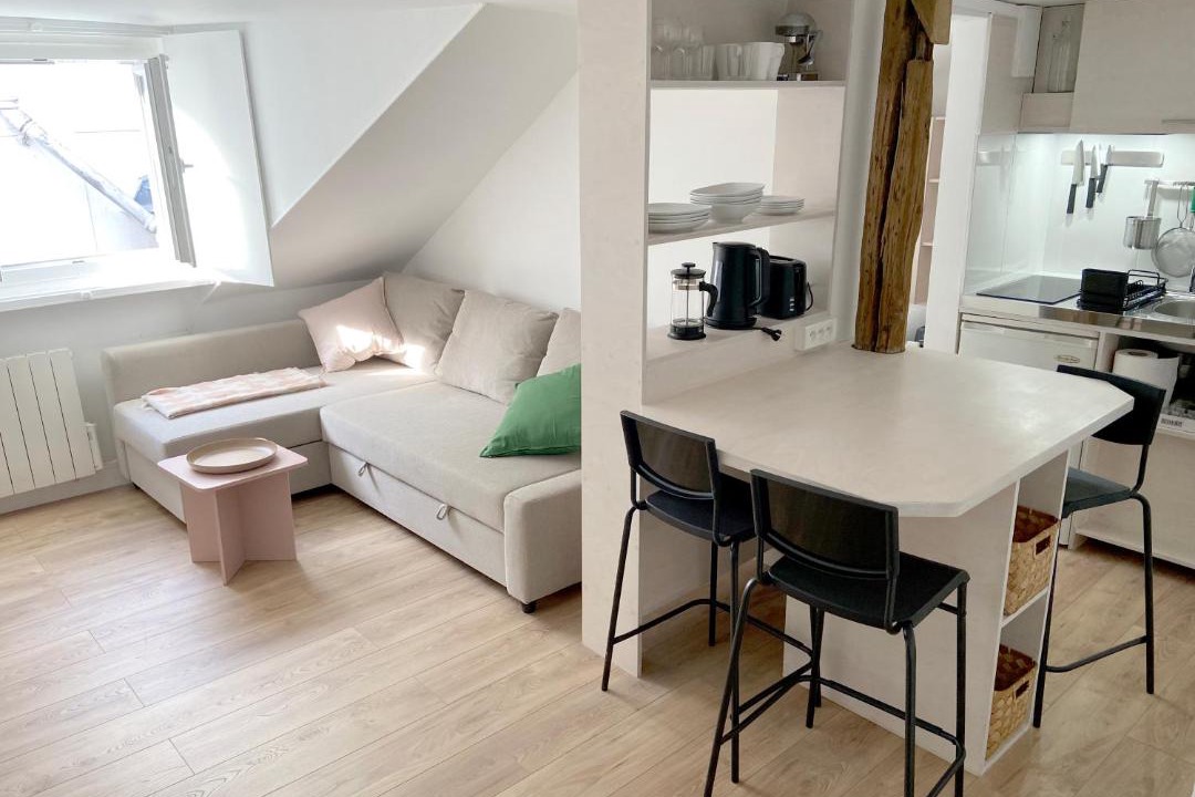 Photo of Livingroom in Quartier de la Place-Vendome