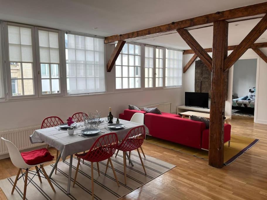 Photo of Livingroom in Quartier Sainte-Marguerite