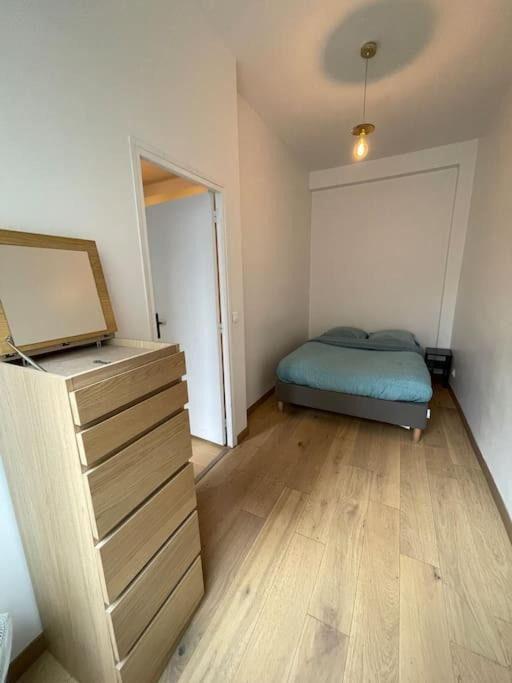Photo of Bedroom in Val-de-Grace