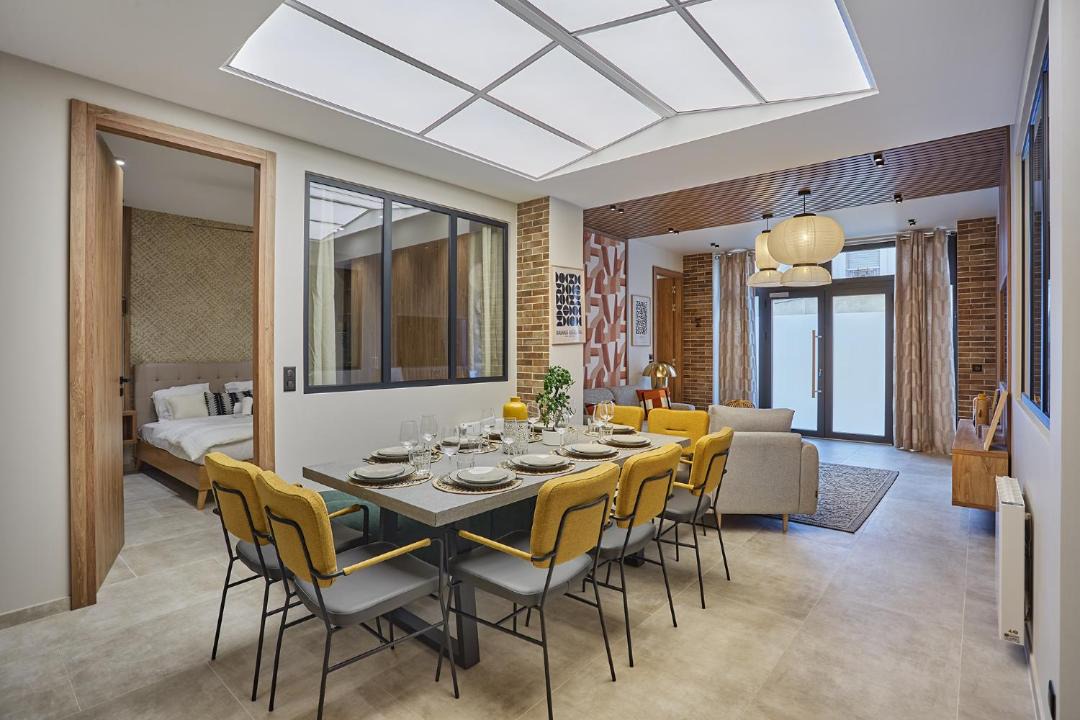 Photo of Livingroom in 18th Arrondissement