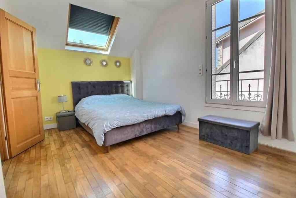 Photo of Bedroom in Aulnay-sous-Bois
