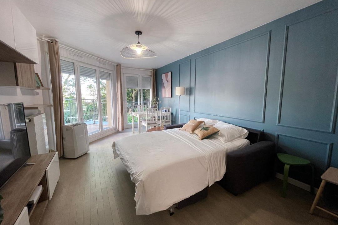 Photo of Bedroom in Villejuif