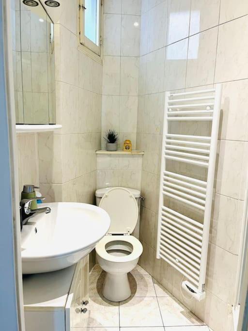 Photo of Bathroom in Croulebarbe