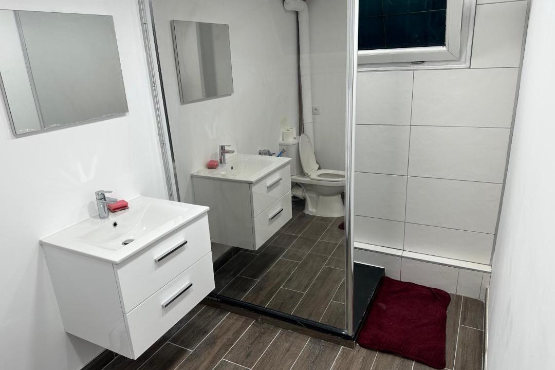 Photo of Bathroom in Livry-Gargan