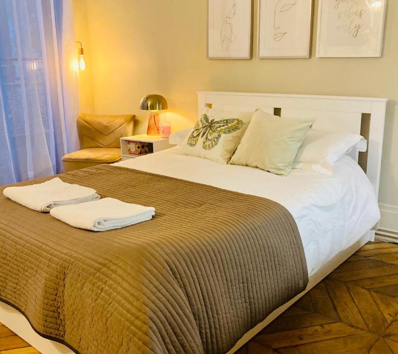 Photo of Bedroom in Saint-Merri