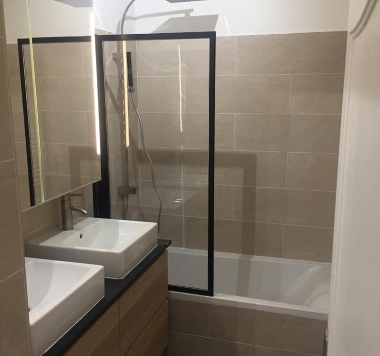 Photo of Bathroom in Noisy-le-Grand